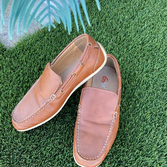 GBX Men’s Loafers - Leather - Picture 3 of 3